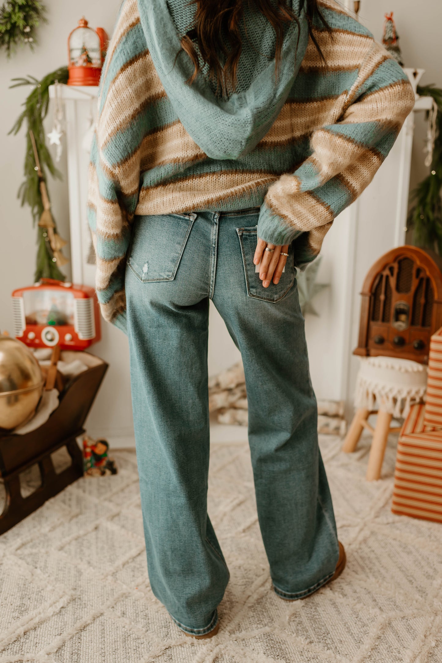 TUMMY CONTROL SUPER HIGH RISE BAGGY WIDE JEANS