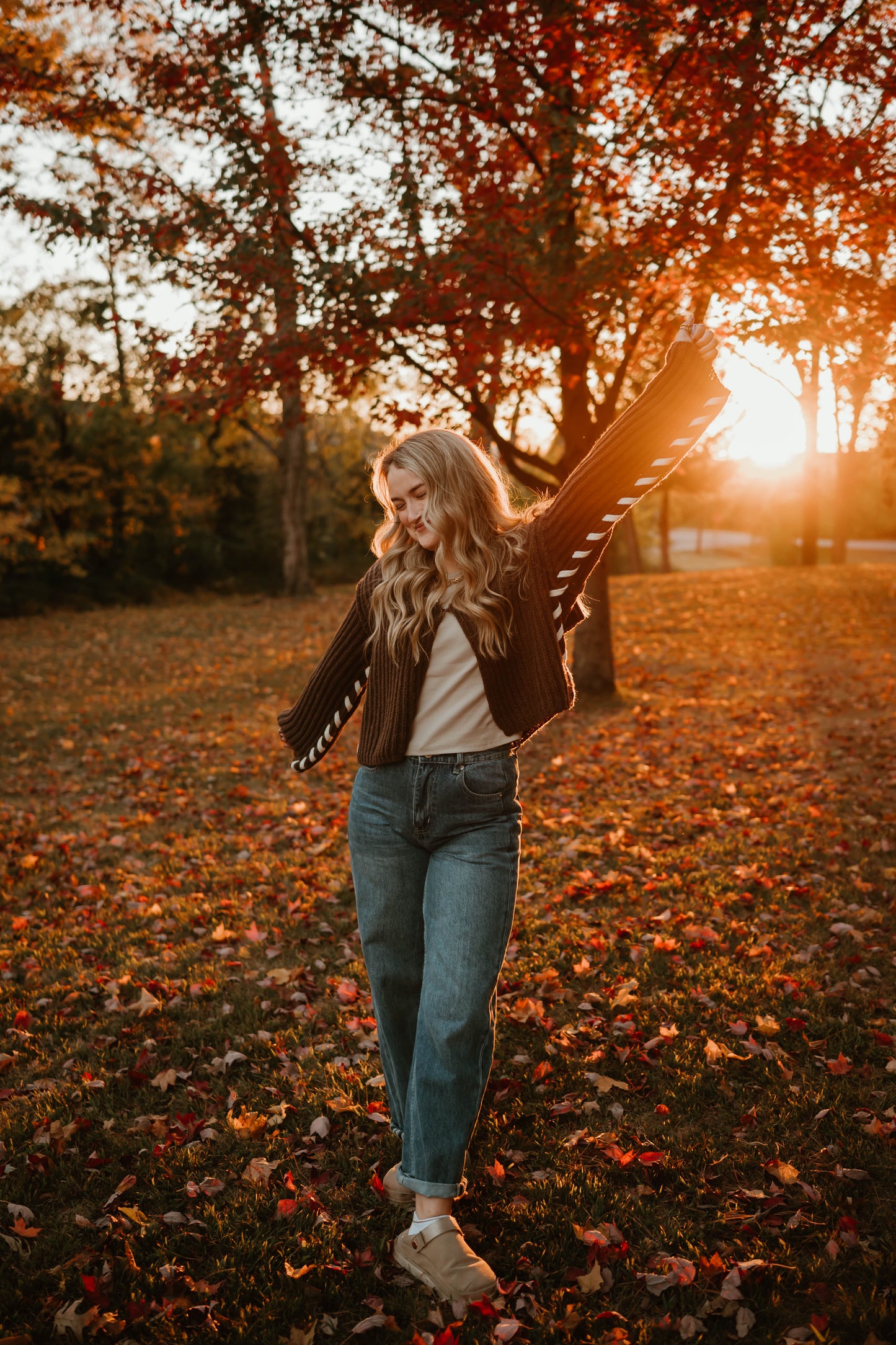 CHOCOLATE COLLARED OPEN STITCH SWEATER