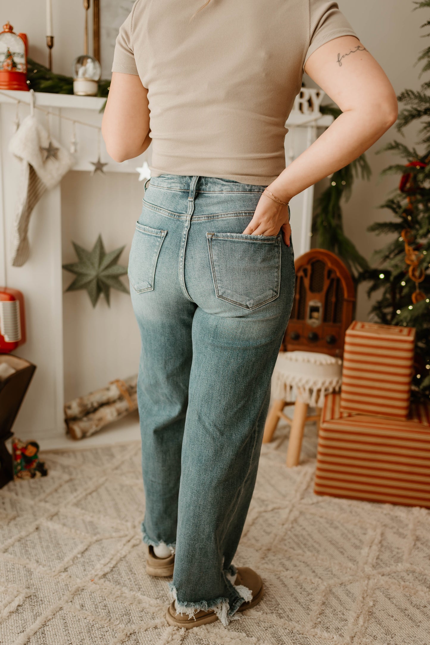 DISTRESSED HEM STRAIGHT LEG JEANS