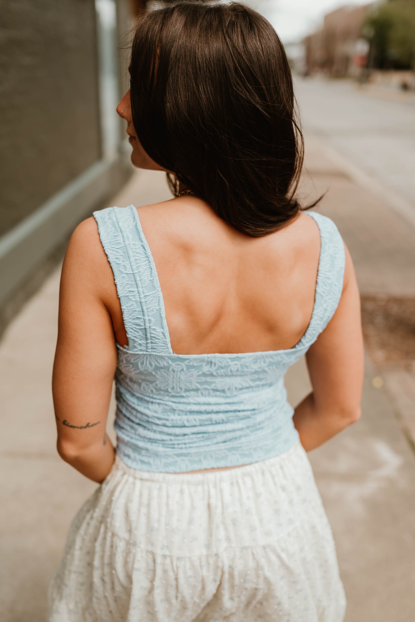 BLUE FLORAL STRETCH TANK