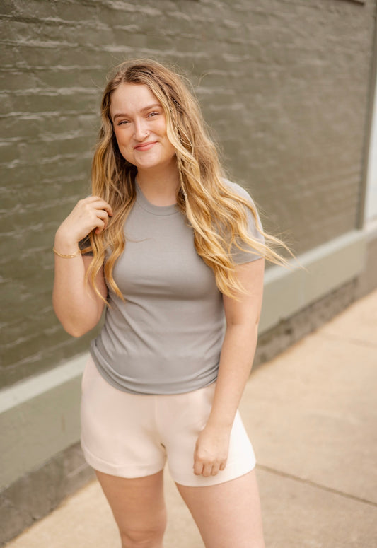 SAGE RIBBED SHORT SLEEVE TOP