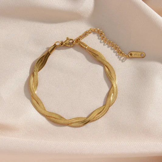 GOLD TWIST BRACELET