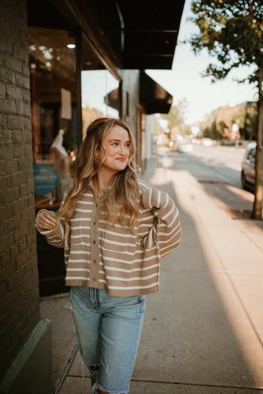 MOCHA STRIPED COLLARED SWEATER