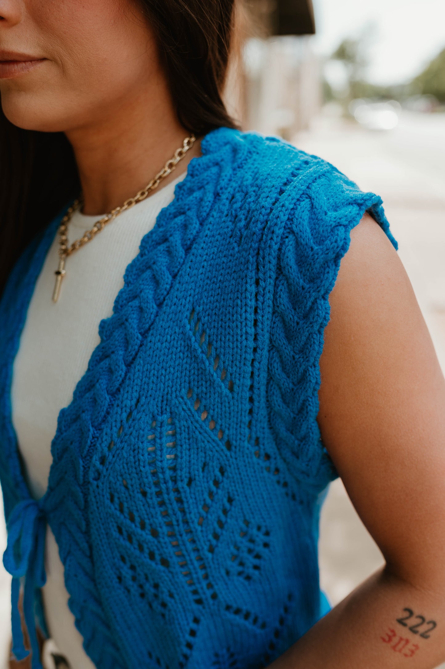 BLUE TIE FRONT KNIT TOP