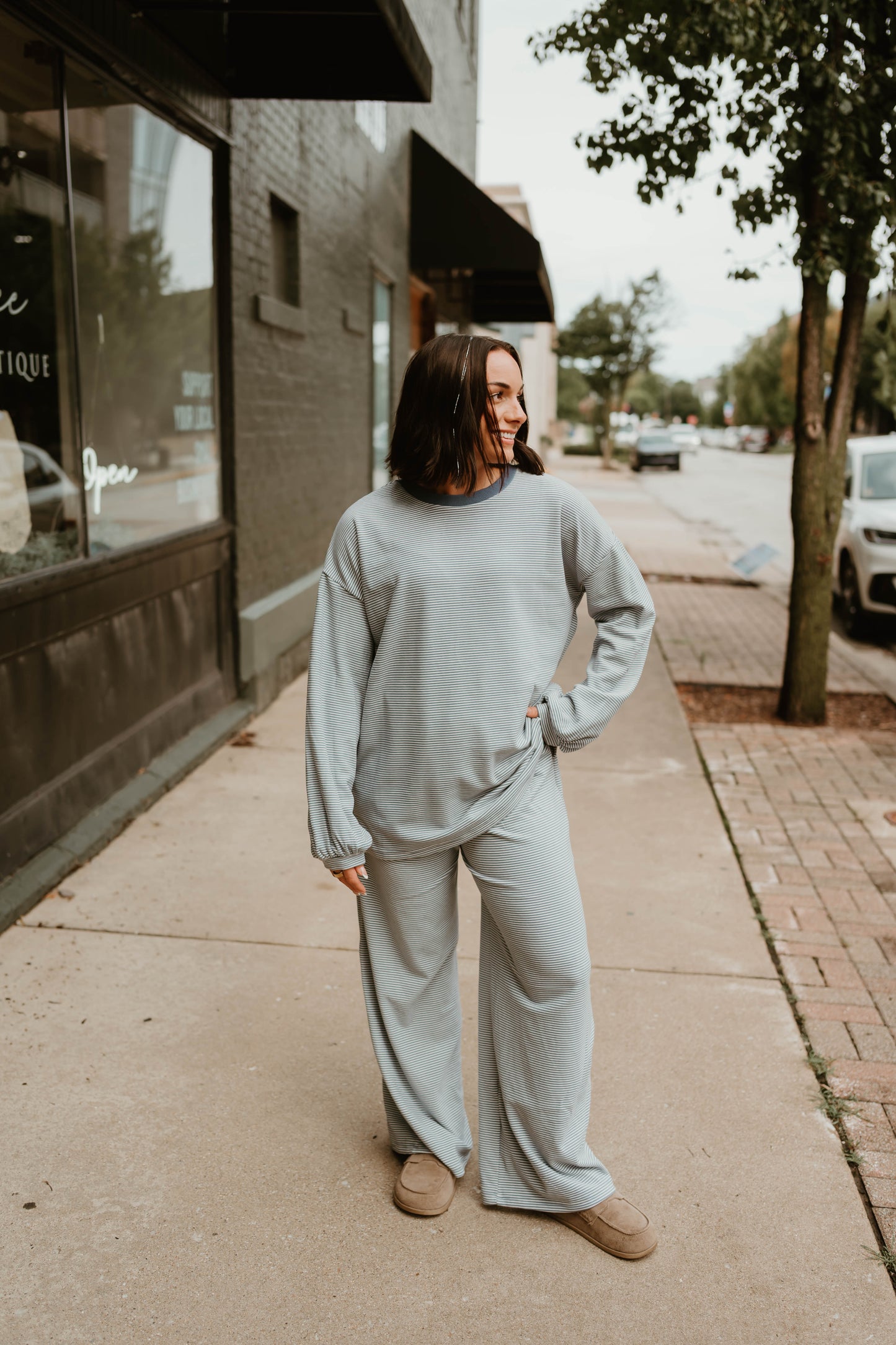 BLUE ULTRA SOFT PIN STRIPED LONG SLEEVE