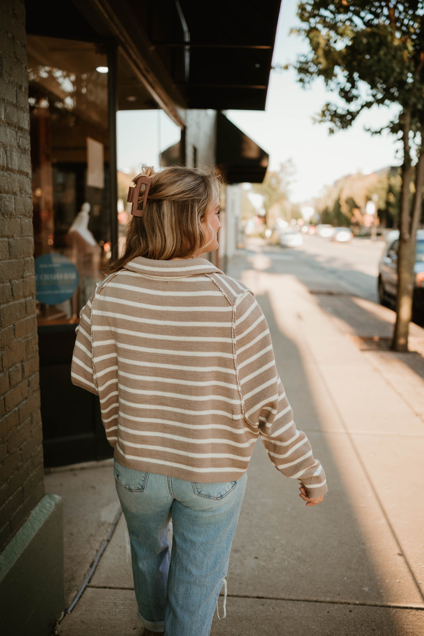 MOCHA STRIPED COLLARED SWEATER