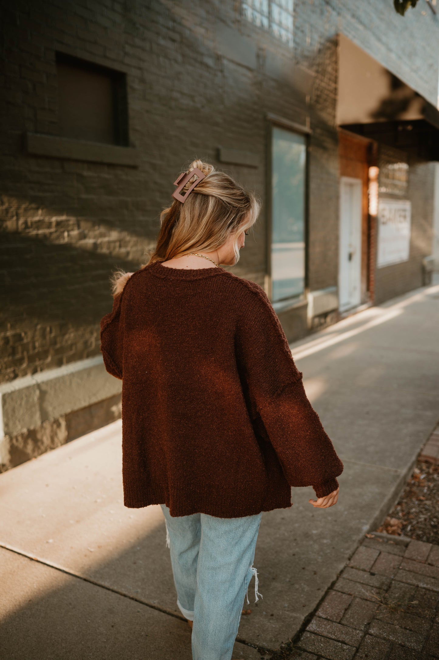 CHOCOLATE KNIT OVER-SIZED SWEATER