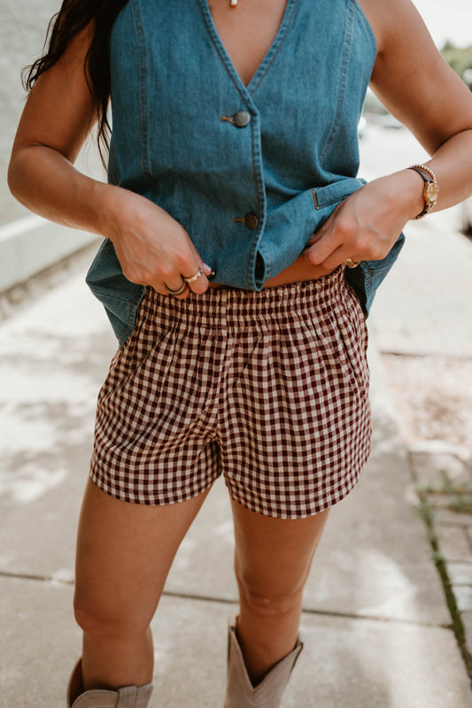 RED GINGHAM ELASTIC WAIST SHORTS