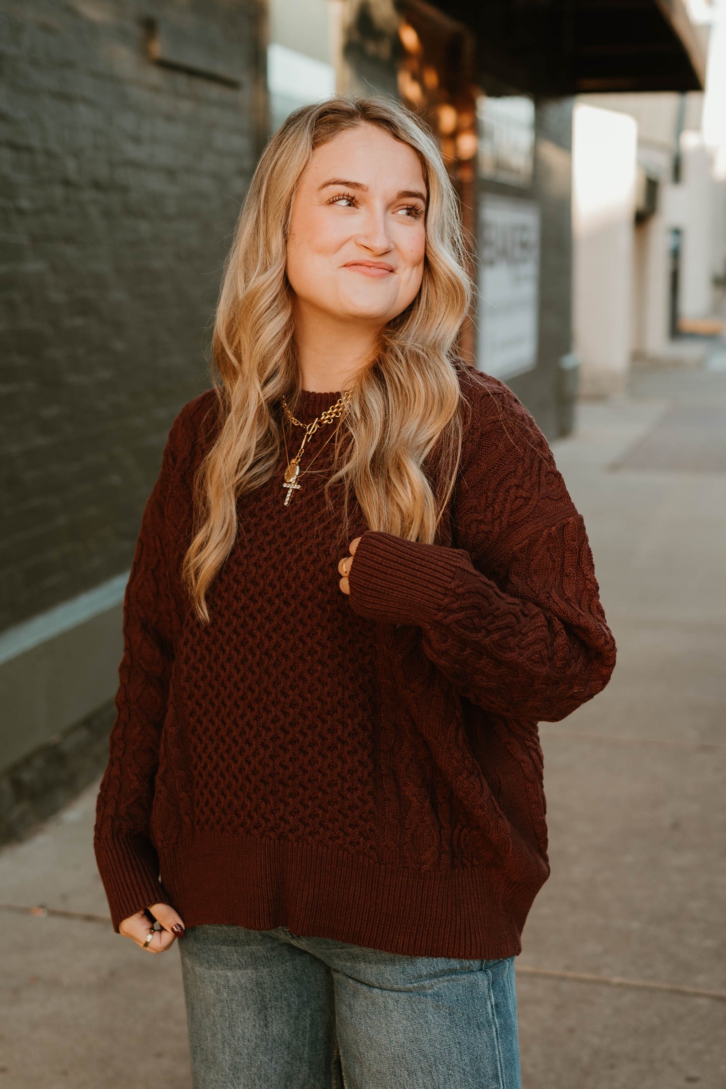 MAROON CABLE KNIT VINTAGE SWEATER