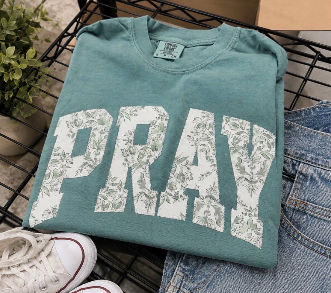 TEAL + SAGE QUILTED PRAY TEE