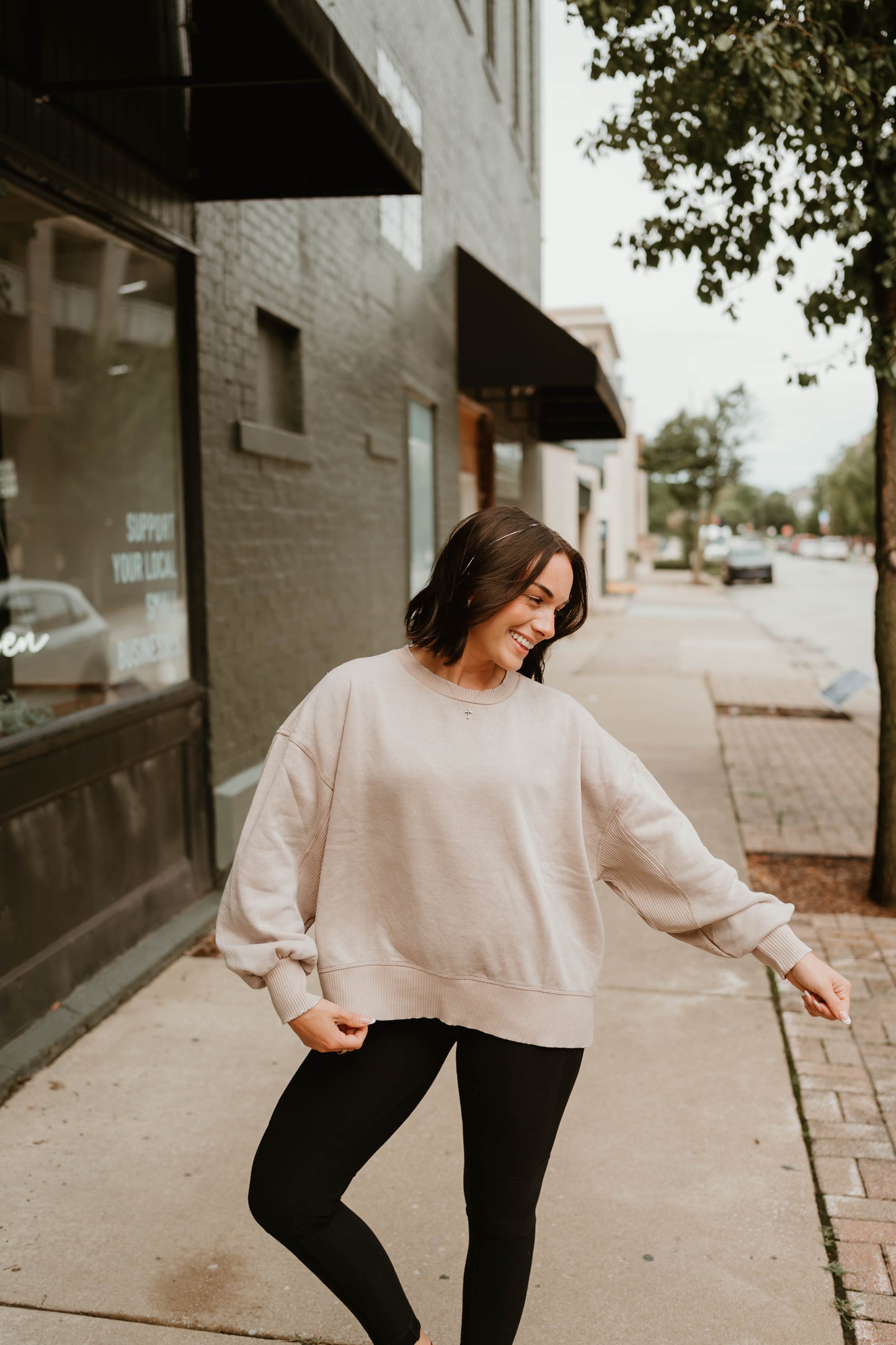 MOCHA ACID WASH FLEECE PULLOVER