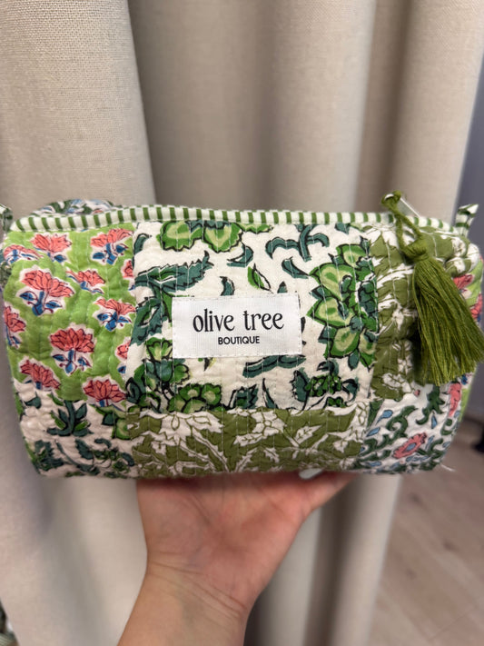 SAGE QUILTED PATCHWORK MAKEUP POUCH