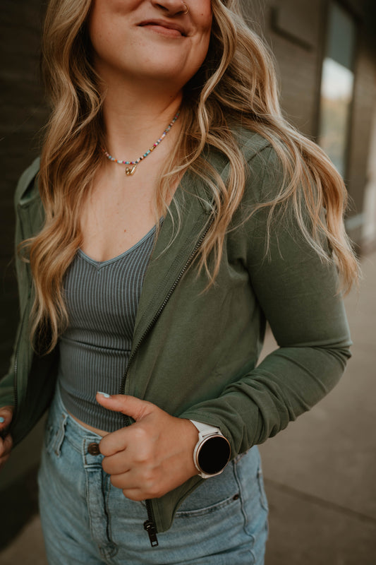 CROPPED OLIVE ZIP UP JACKET