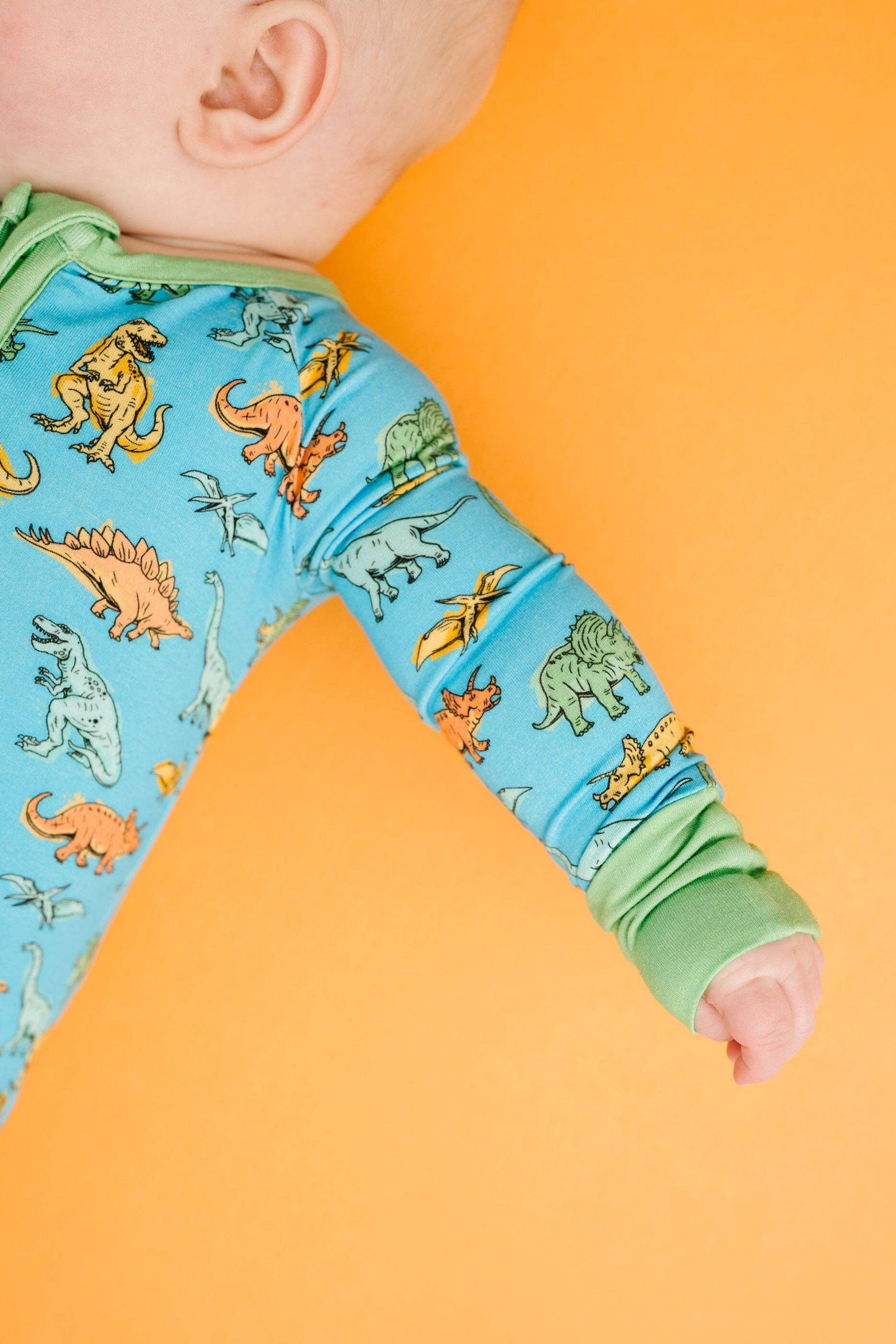 DINO BAMBOO SLEEPER