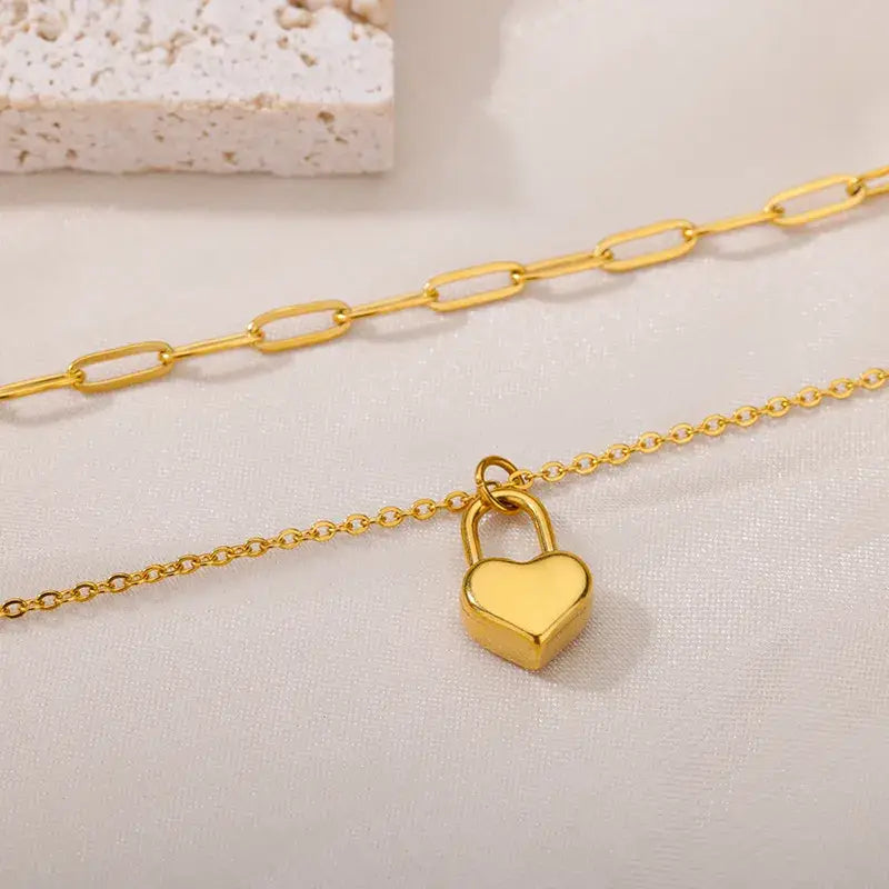 DOUBLE LAYERED PAPERCLIP CHAIN + LOCK HEART