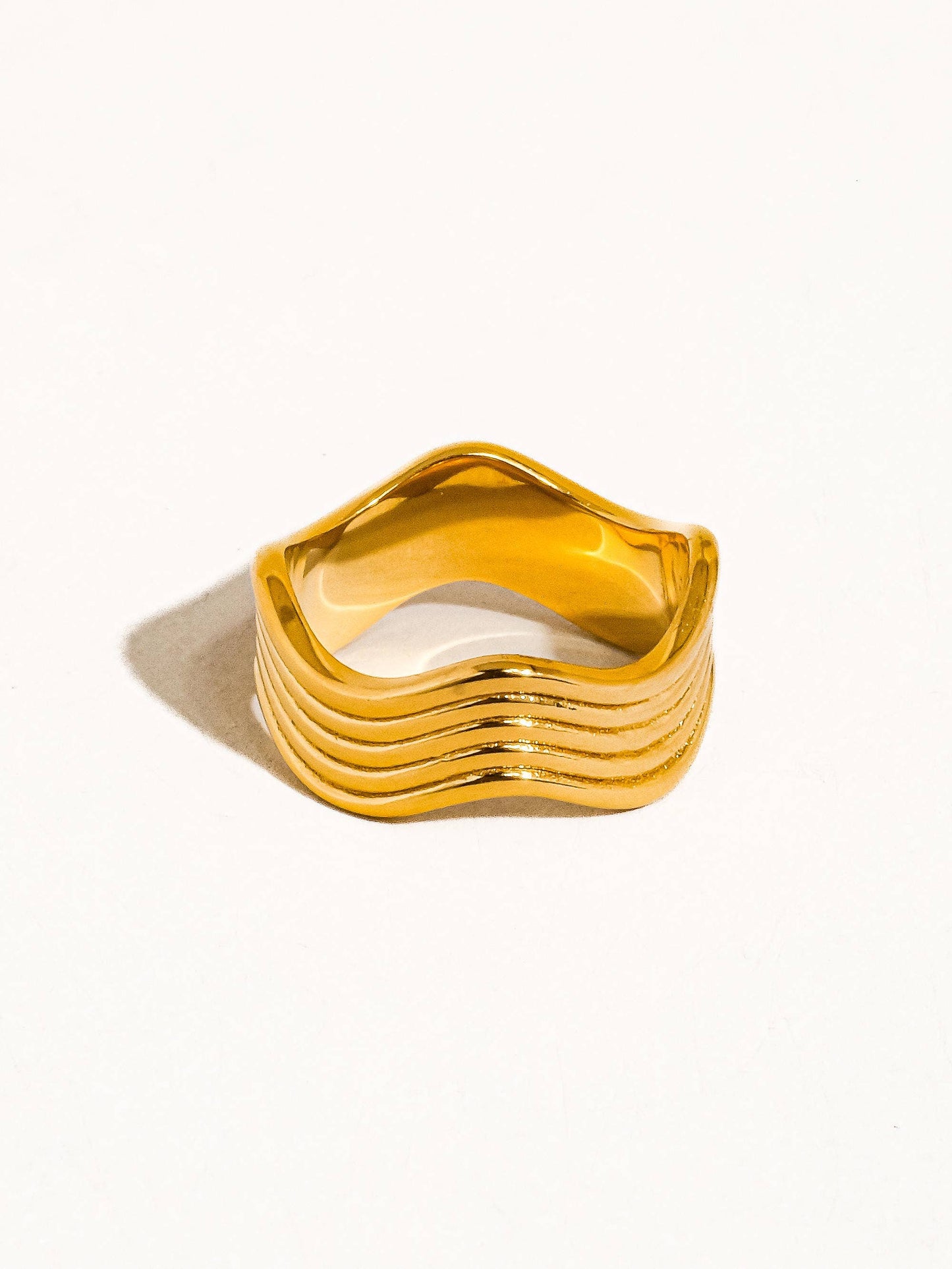 GOLD NON TARNISH WAVE RING