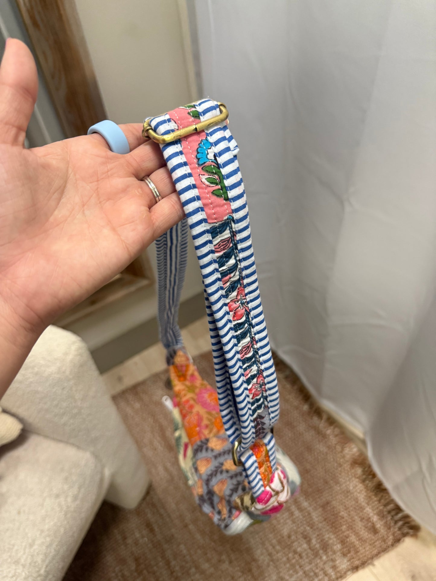 MULTI COLOR PATCH BUM BAG