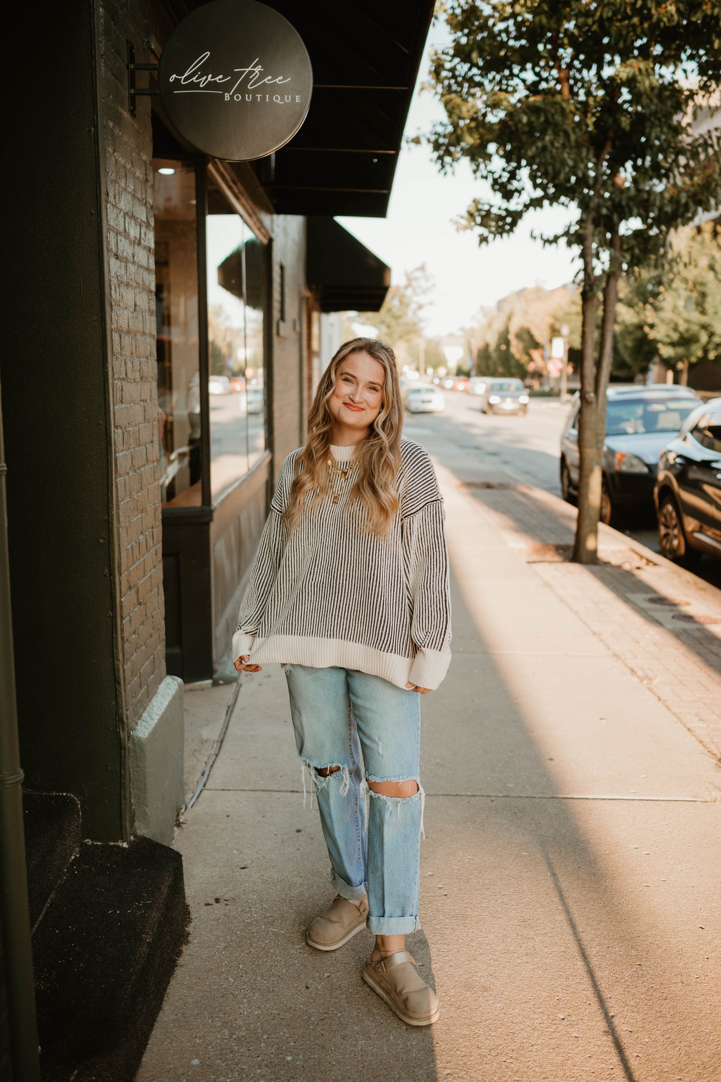 BLACK + IVORY TWO TONE SWEATER