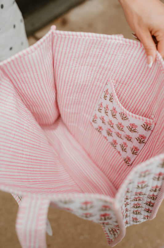 PINK FLORAL QUILTED TOTE