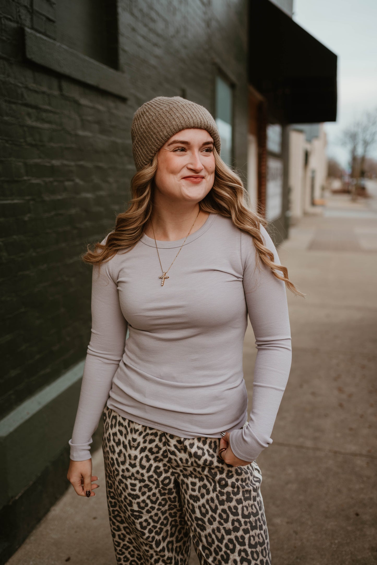 STONE RIBBED KNIT LONG SLEEVE