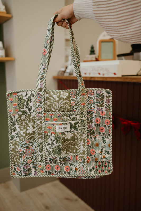 SAGE QUILTED PATCHWORK TOTE