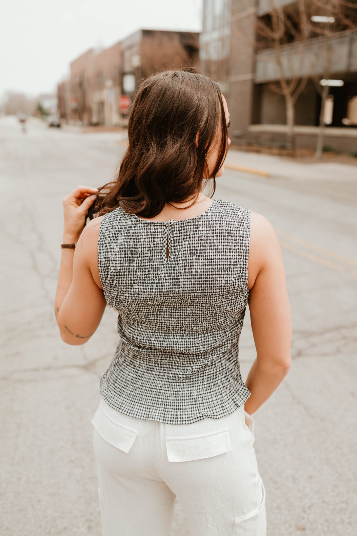 NAVY + CREAM GINGHAM SMOCKED TOP