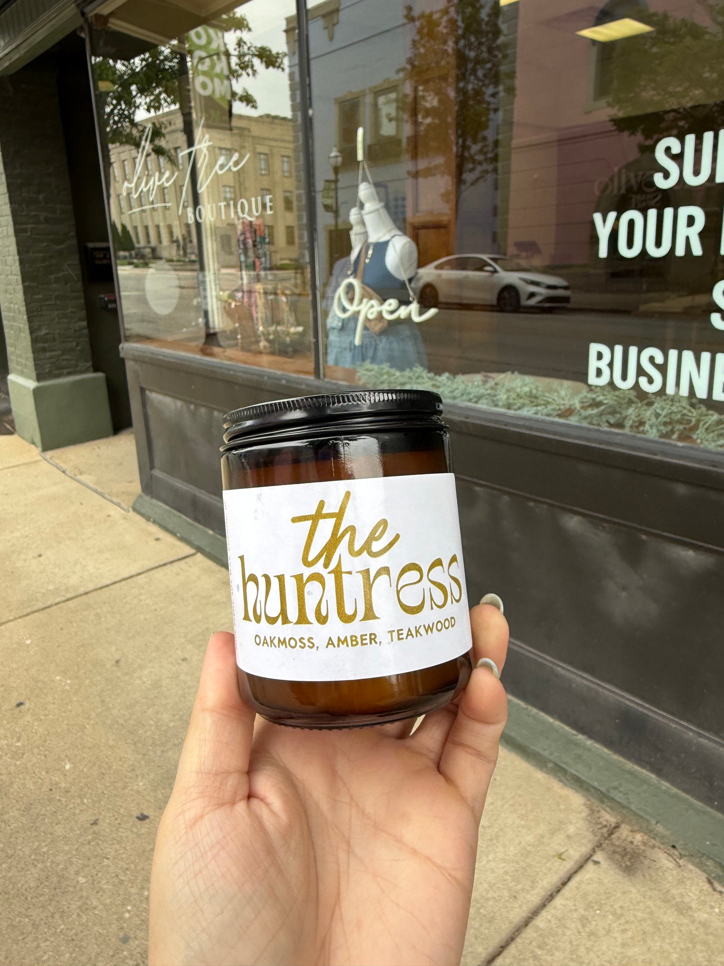 HUNTRESS SOY CANDLE | OTB SIGNATURE
