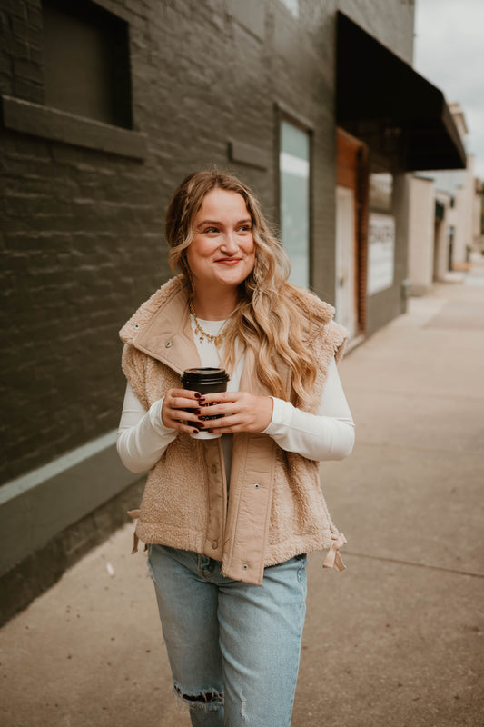 TAN SHERPA VEST