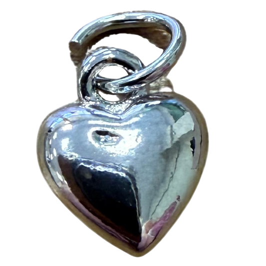 SILVER MINI HEART CHARM
