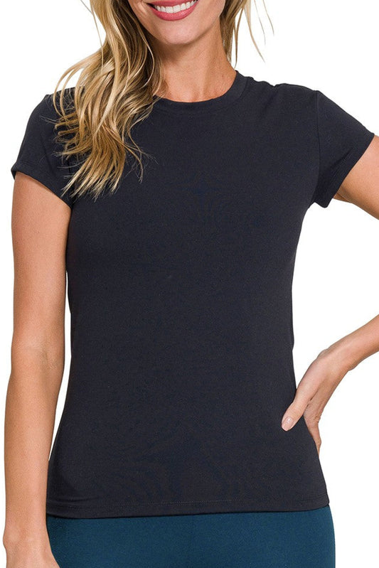 BLACK FITTED STRETCH TEE