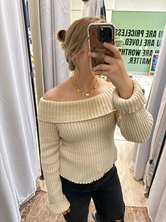 IVORY OFF-SHOULDER CROPPED SWEATER