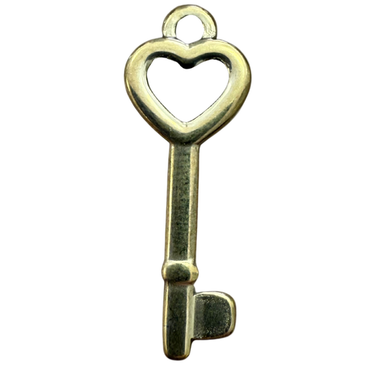GOLD VINTAGE KEY CHARM