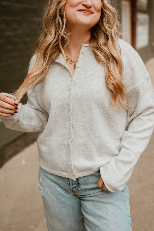 GRAY BUTTON FRONT CARDIGAN