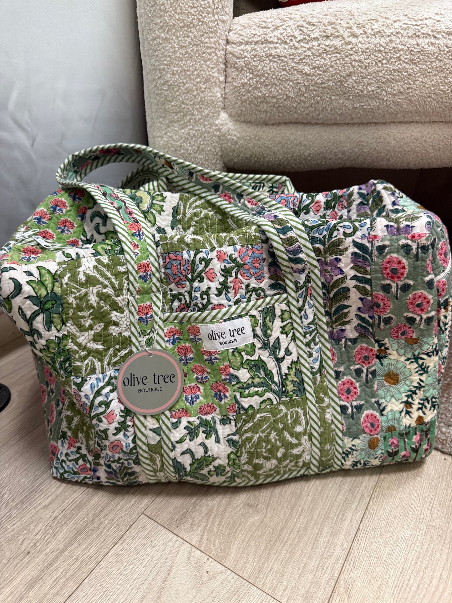 SAGE QUILTED PATCHWORK DUFFLE