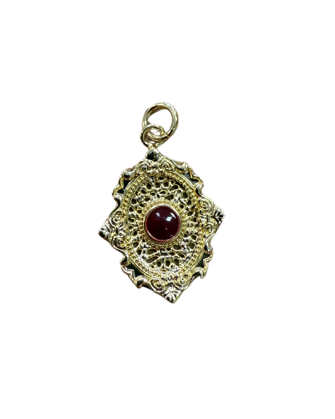 RED ANTIQUE PENDANT CHARM