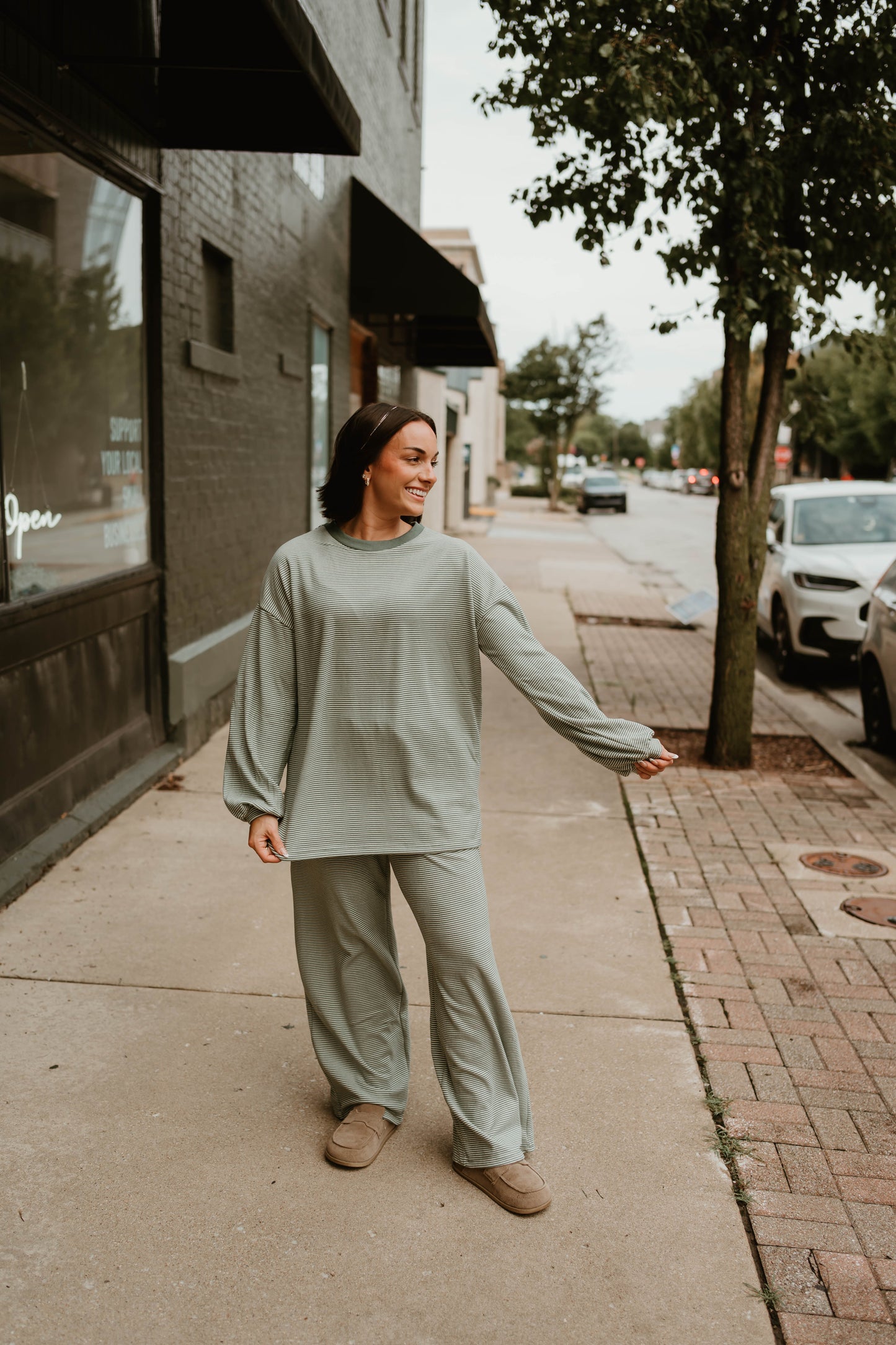 GREEN ULTRA SOFT PIN STRIPED LONG SLEEVE