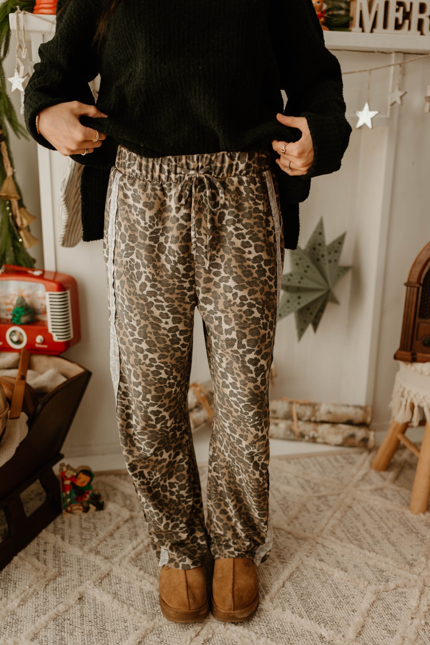 VINTAGE LEOPARD PRINT BOTTOMS
