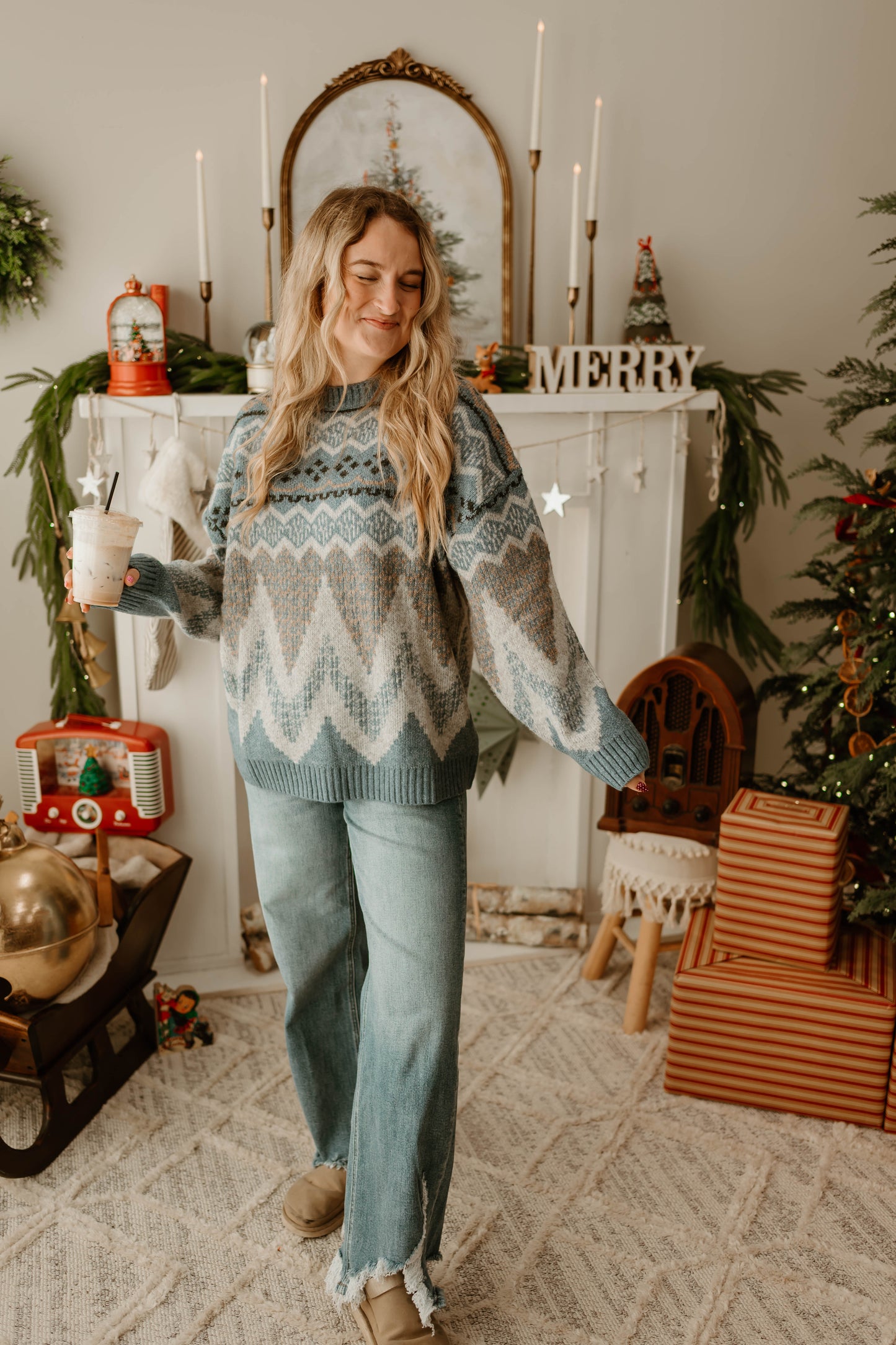 BLUE NORDIC KNIT SWEATER