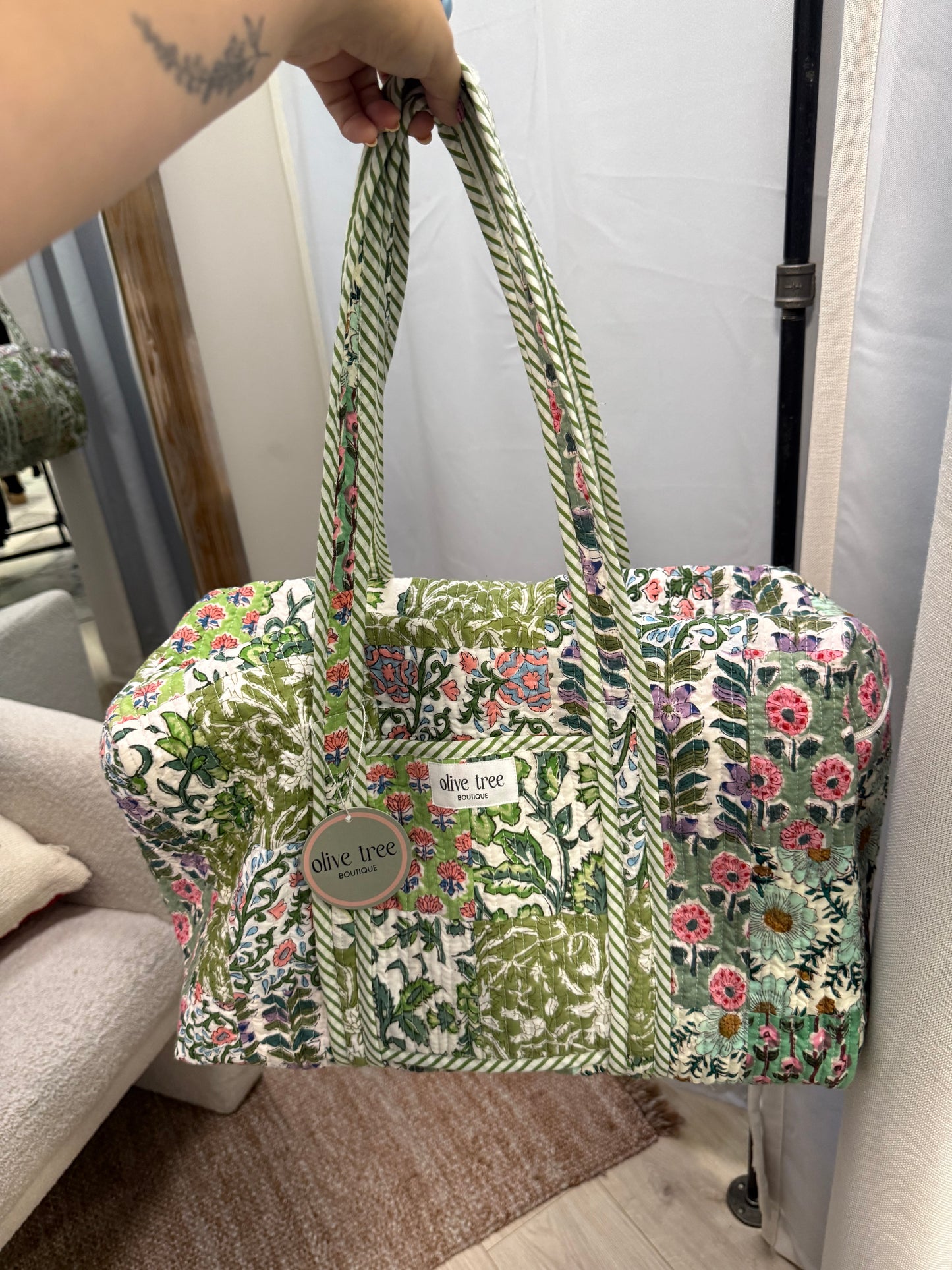 SAGE QUILTED PATCHWORK DUFFLE