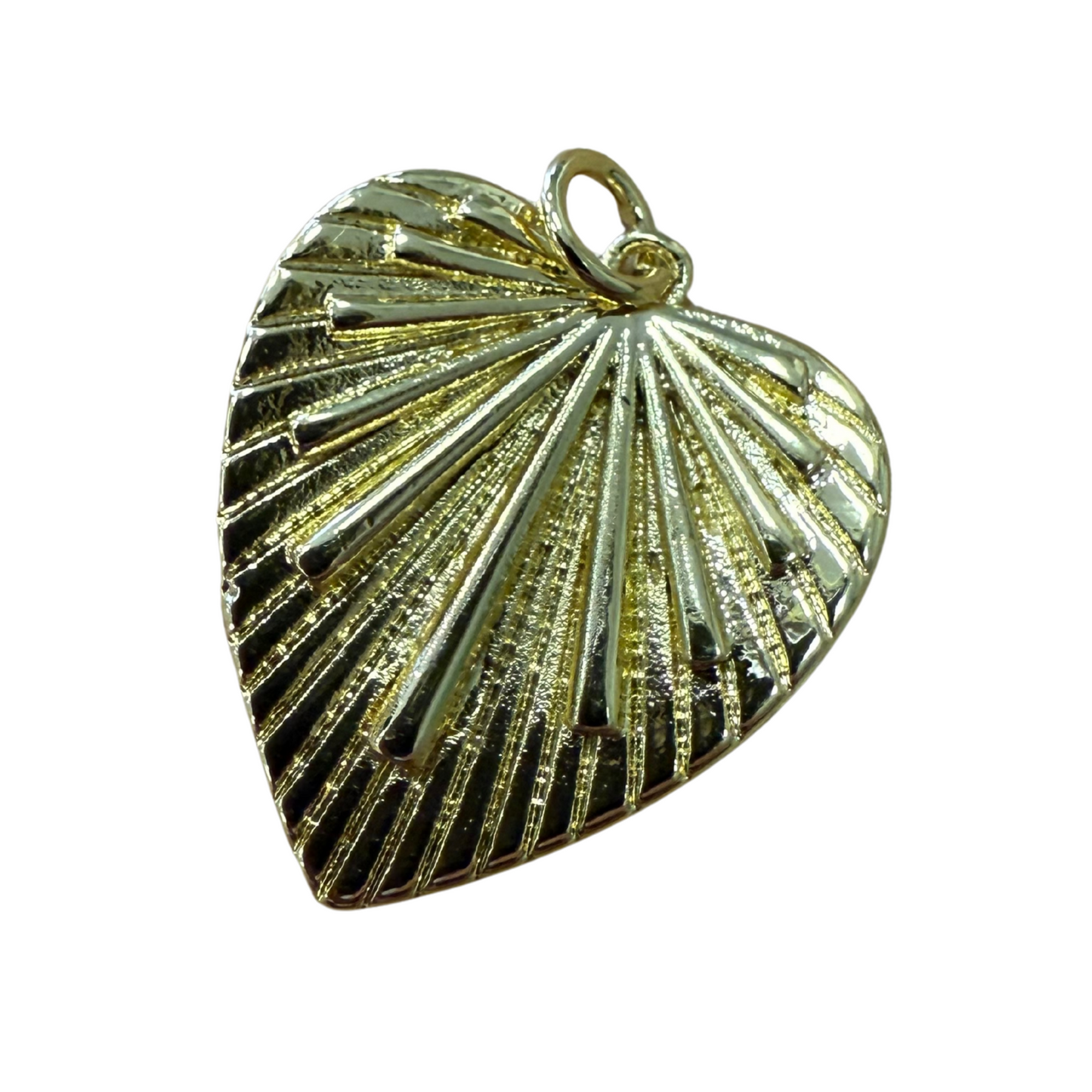 RAY HEART CHARM