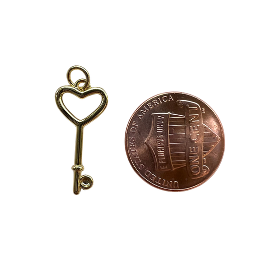 HEART KEY CHARM