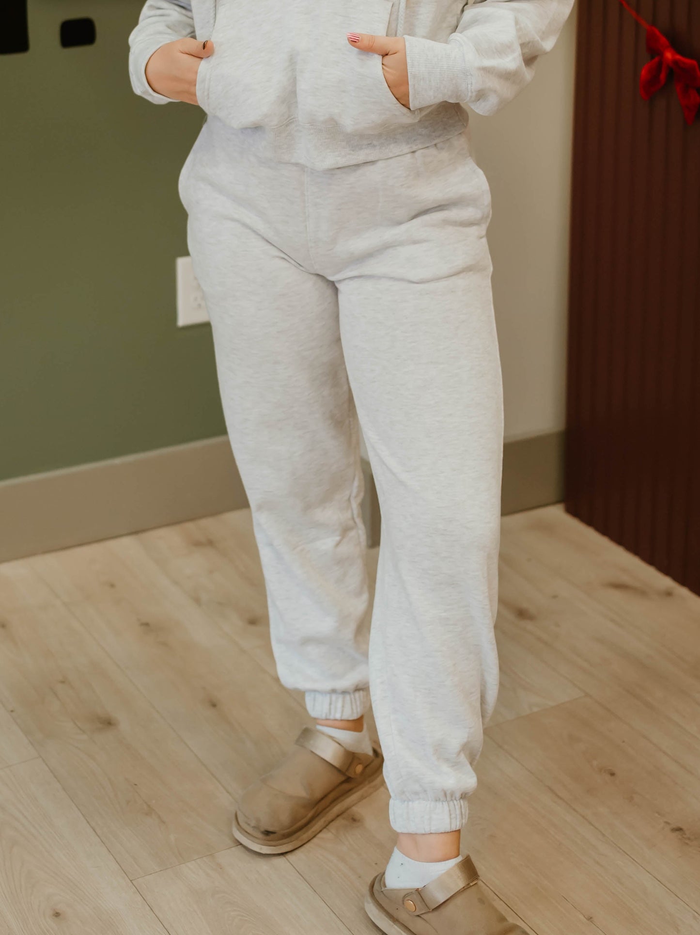 ELASTIC WAIST JOGGERS