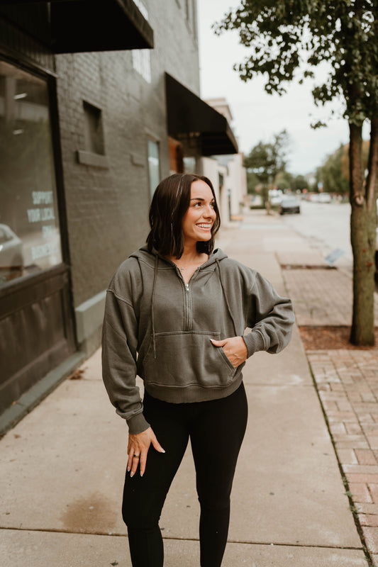 CHARCOAL MINERAL WASH HALF ZIP SCUBA