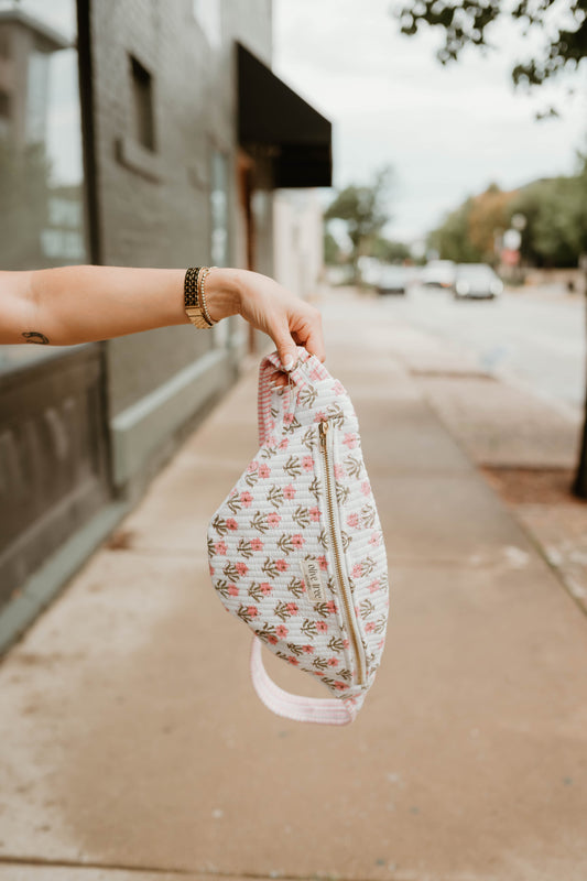 PINK FLORAL QUILTED BUM BAG