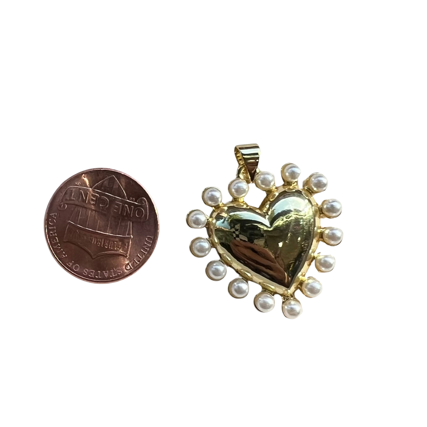 PEARL EDGE LARGE HEART CHARM