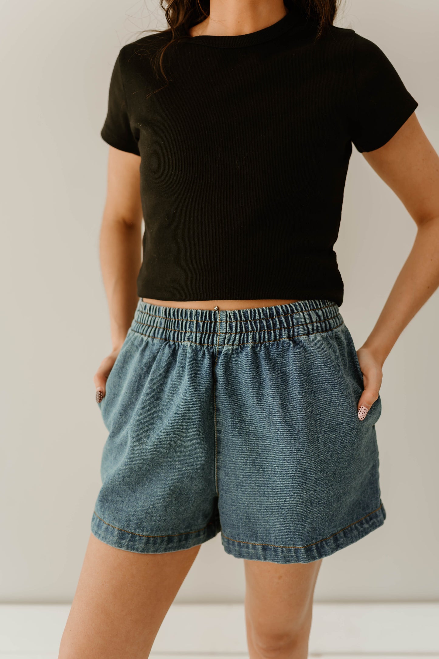 ELASTIC WAIST RELAXED DENIM SHORTS