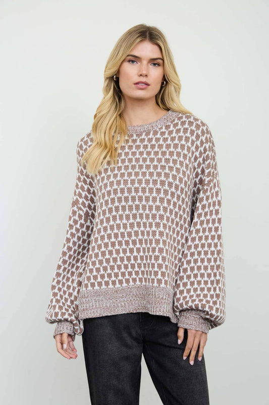 BEIGE VINTAGE PATTERN SWEATER
