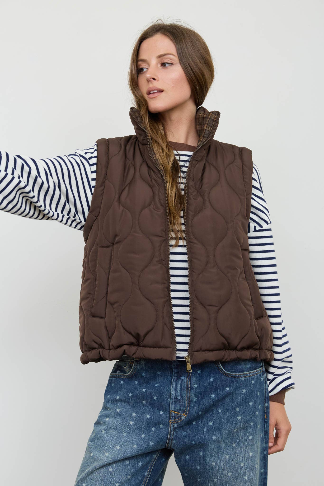 DEEP BROWN QUILT VEST