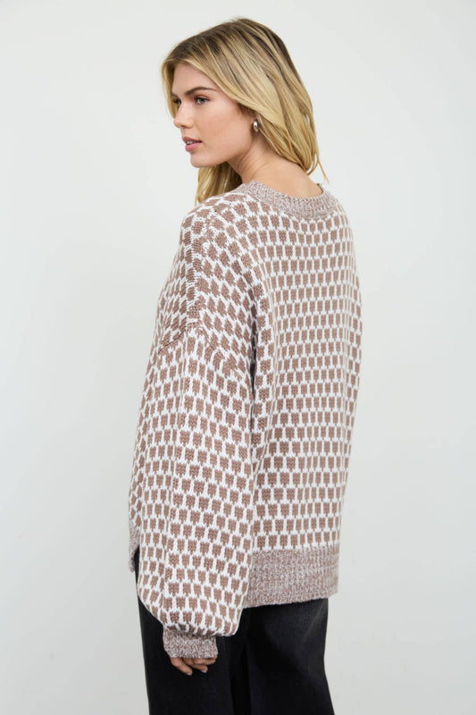 BEIGE VINTAGE PATTERN SWEATER