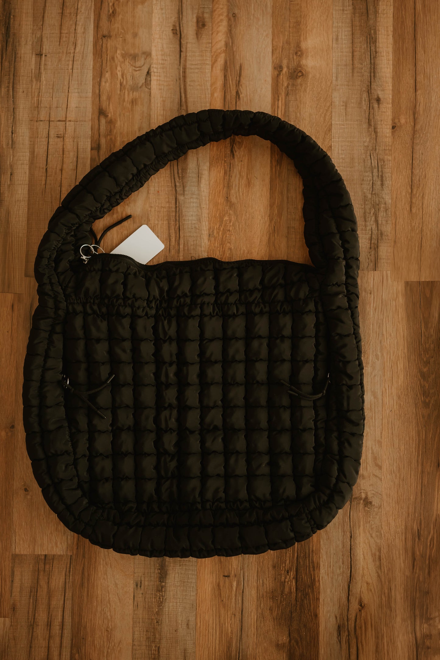 QUILTED PUFFER BAG